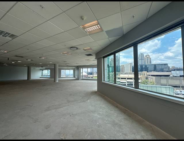 834M² OFFICE TO LET IN SANDTON CENTRAL